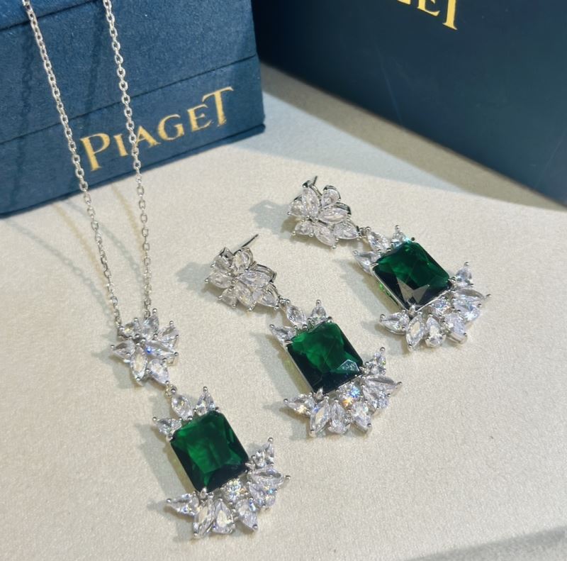 Piaget Necklaces